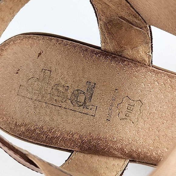 dsd Wedge Straps Sandals Tan Leather Lightweight Elasticized Ankle Size 38 - Picture 11 of 13